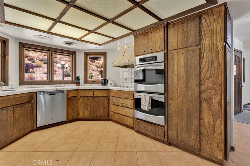 8988 Buena Vista