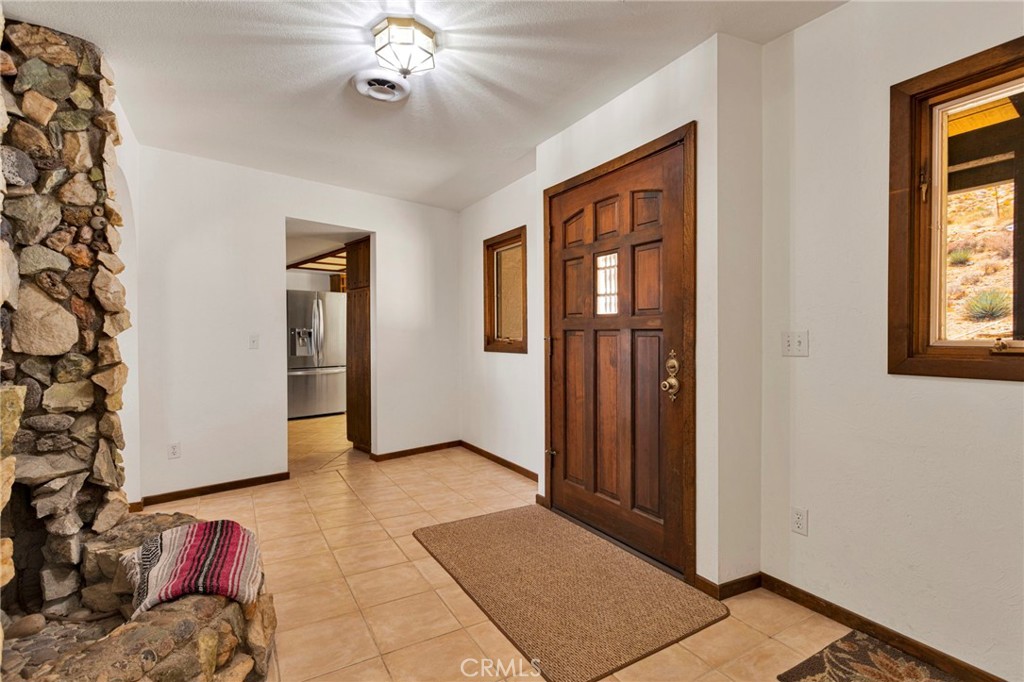 8988 Buena Vista