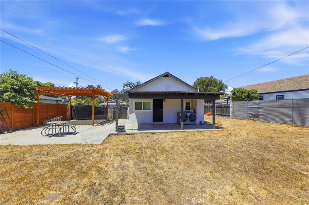 846 N 4th Avenue