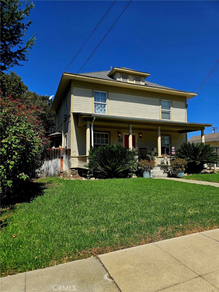 403 N Campus