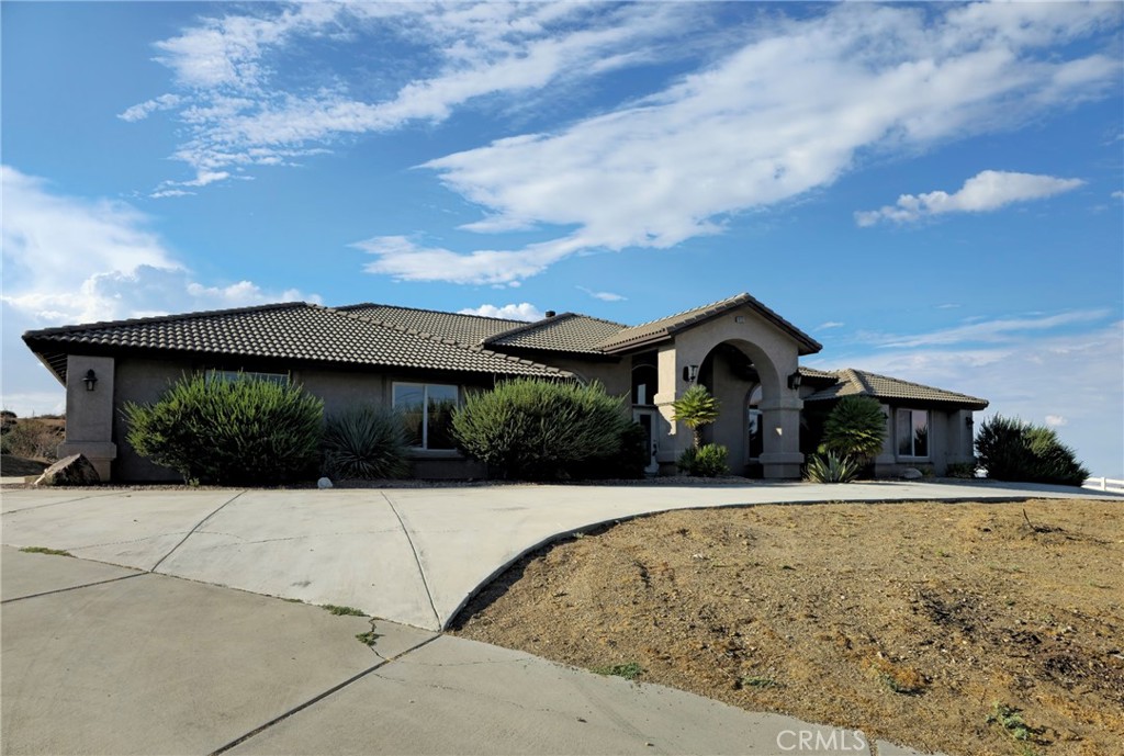 10282 Farmington