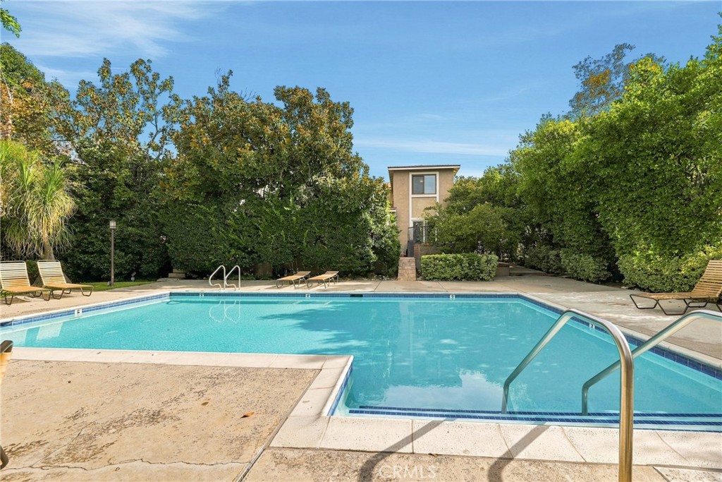563 Wayland Court