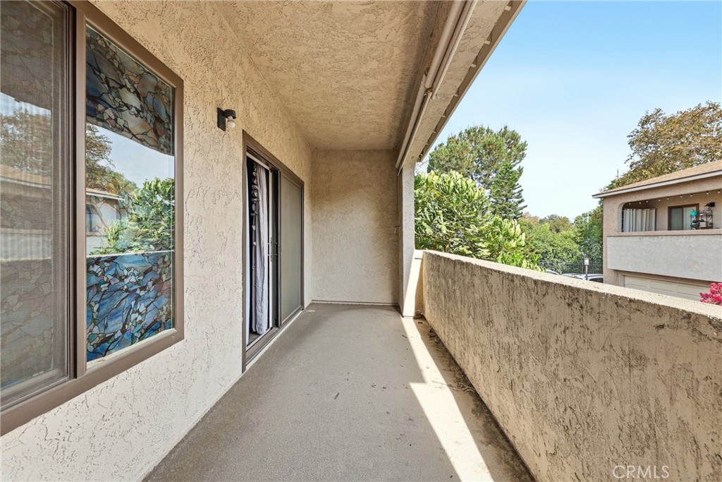 563 Wayland Court