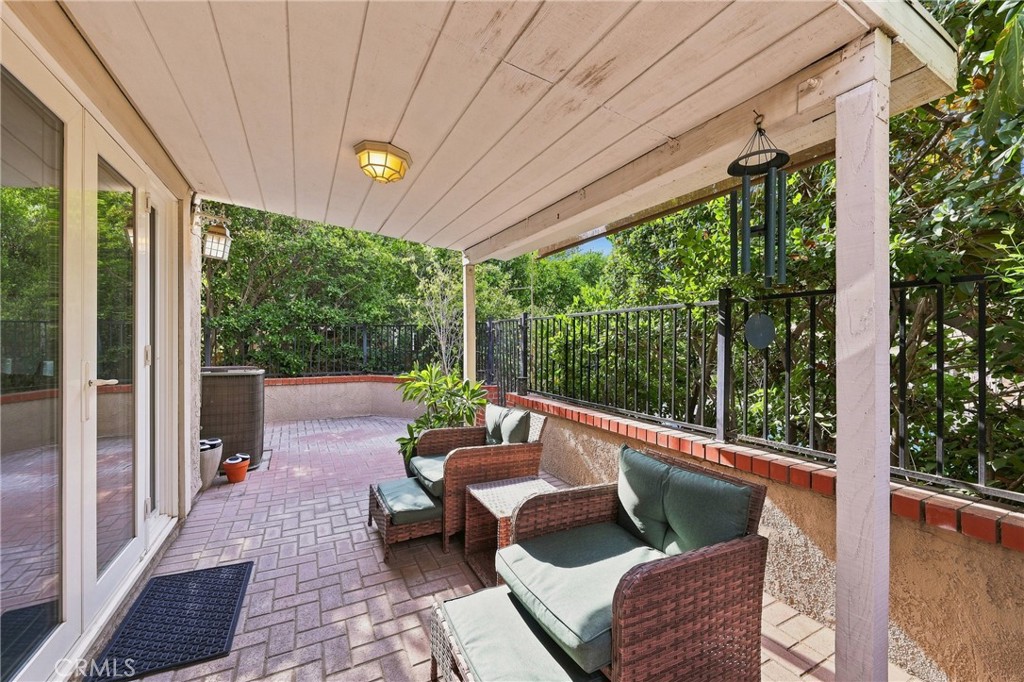 563 Wayland Court
