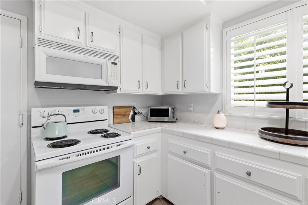 563 Wayland Court