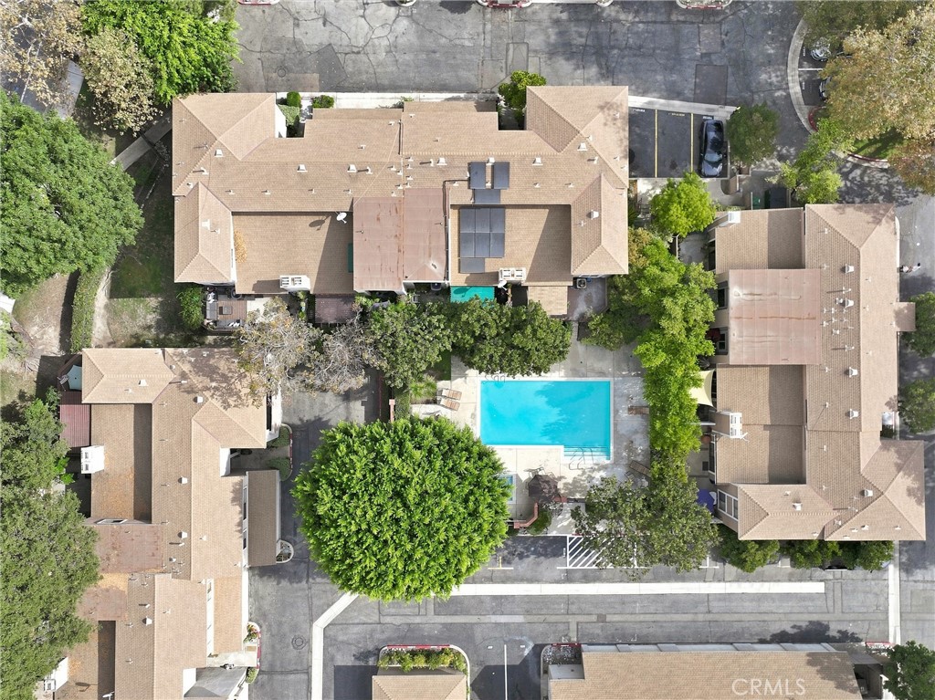 563 Wayland Court
