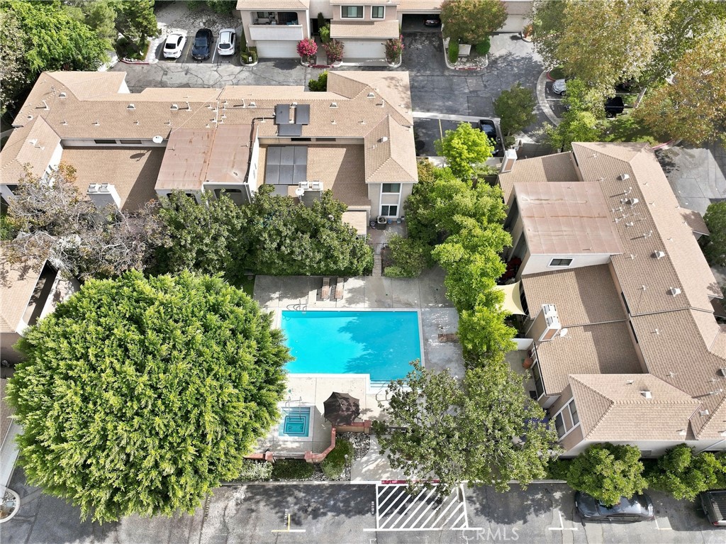 563 Wayland Court