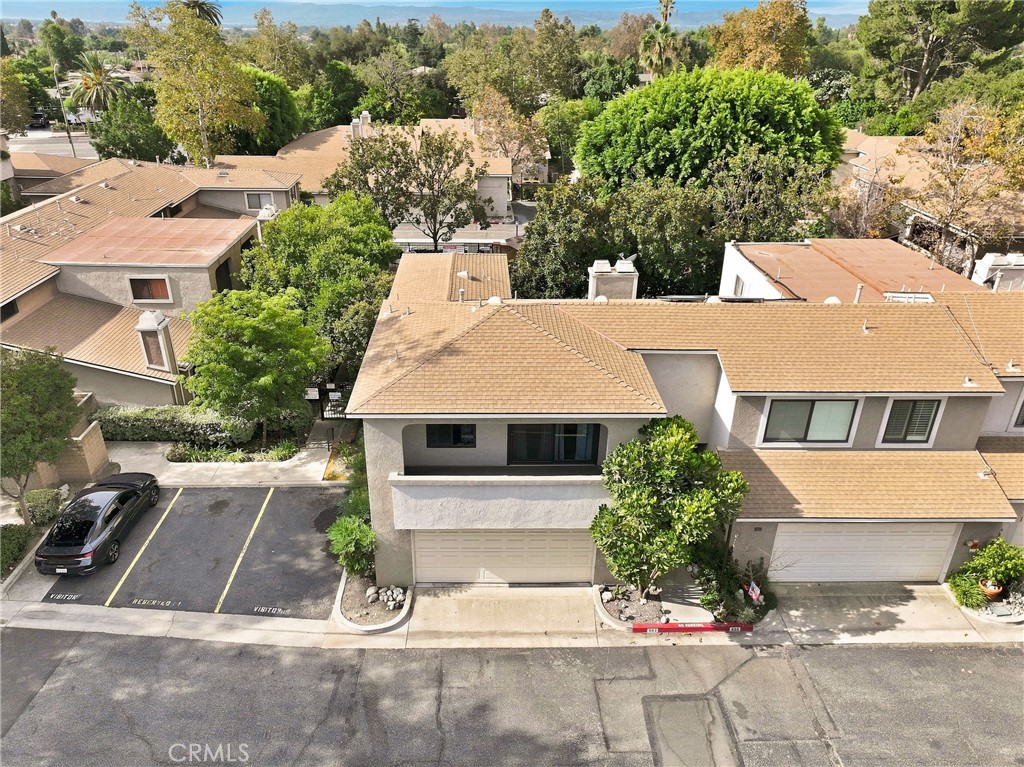563 Wayland Court