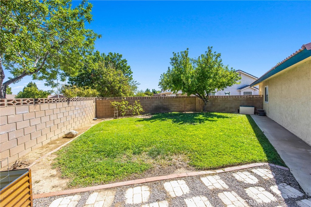 6371 Almond Valley