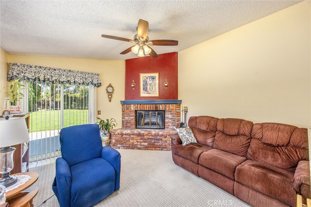 6371 Almond Valley