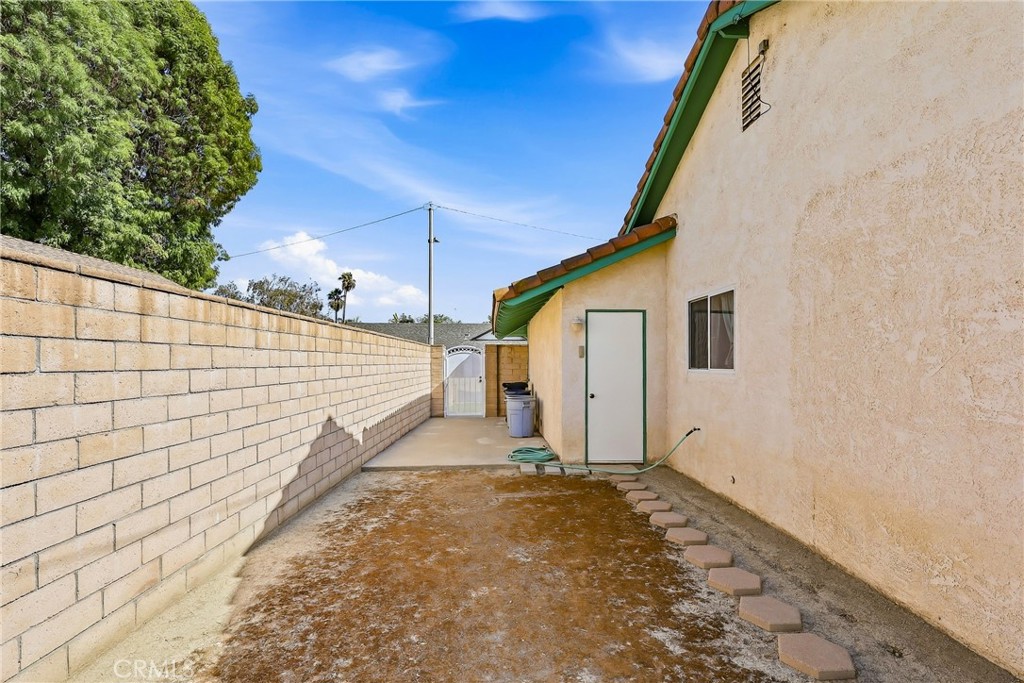 673 Strongbow Drive
