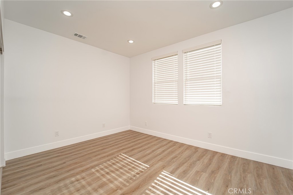 22112 Ibex Avenue