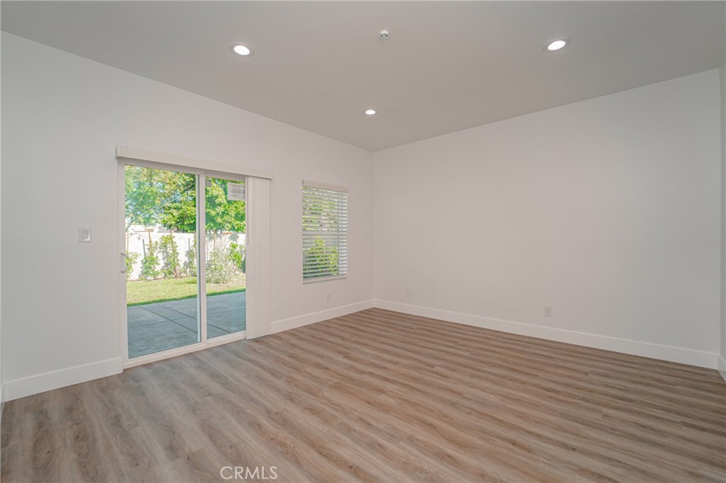 22112 Ibex Avenue