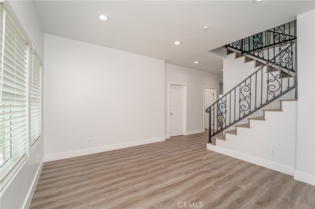 22112 Ibex Avenue