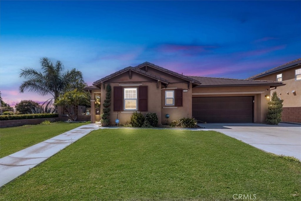 6701 Tanzanite Street