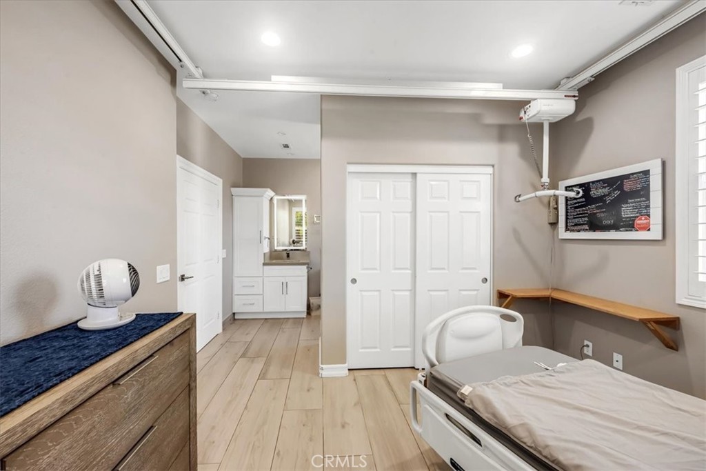 6701 Tanzanite Street