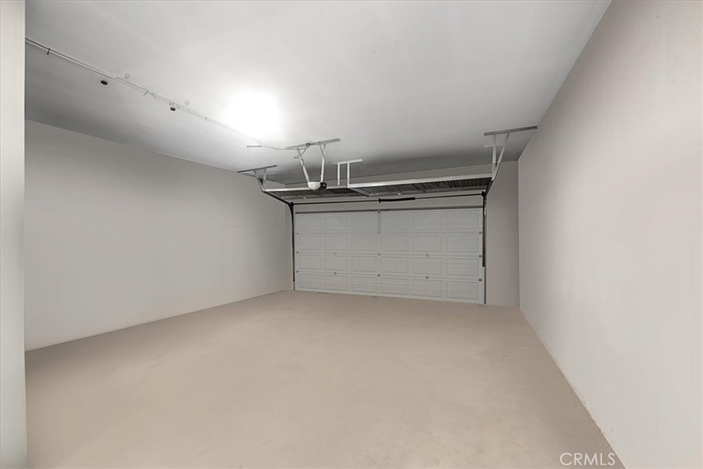 6701 Tanzanite Street