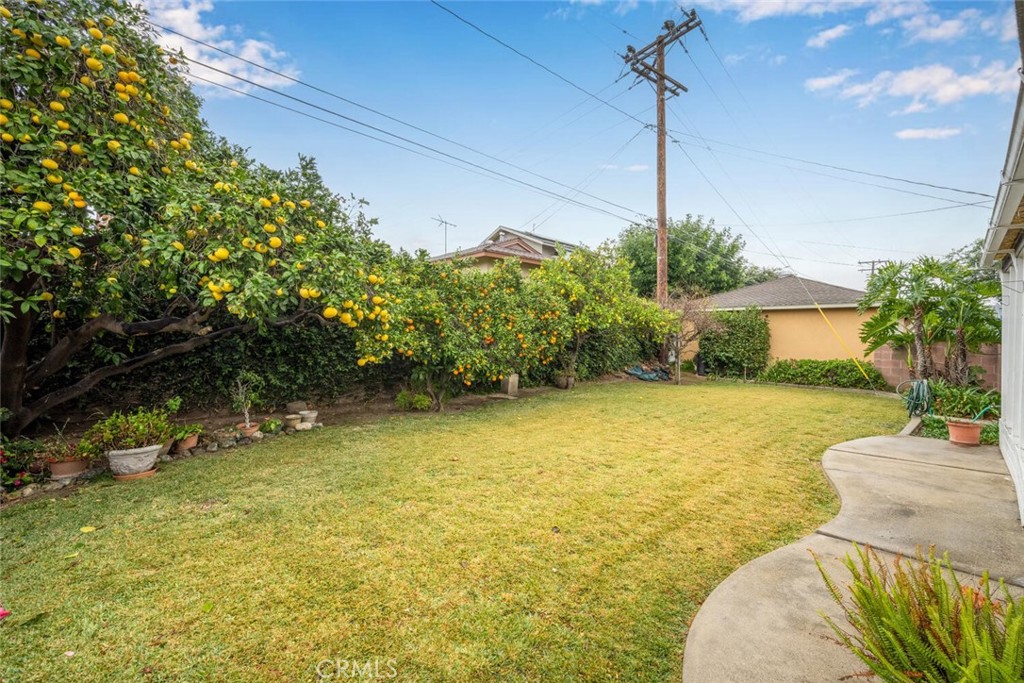 10644 Avonbury Avenue