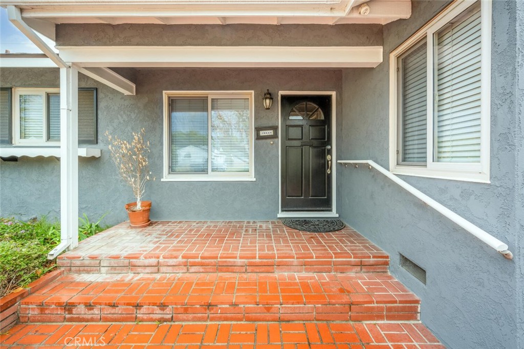 10644 Avonbury Avenue