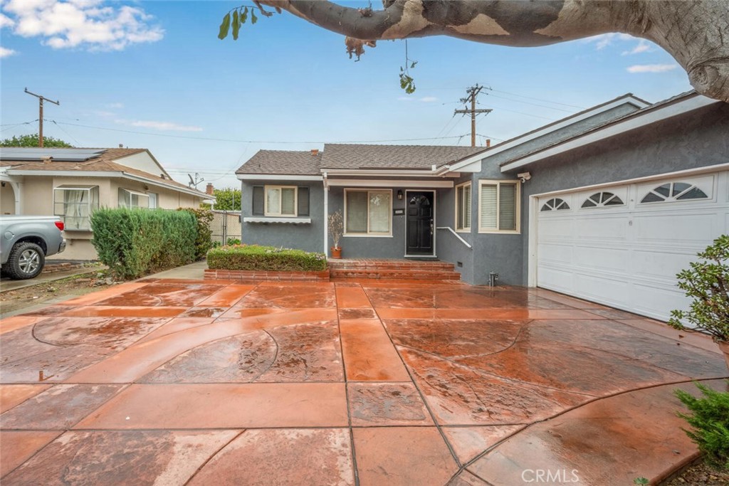 10644 Avonbury Avenue