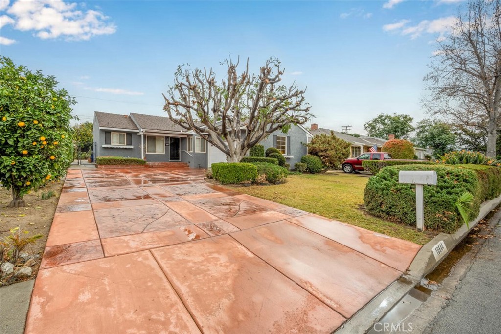 10644 Avonbury Avenue