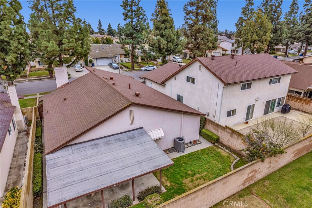 17111 Stowers Avenue