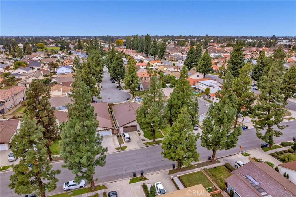 17111 Stowers Avenue