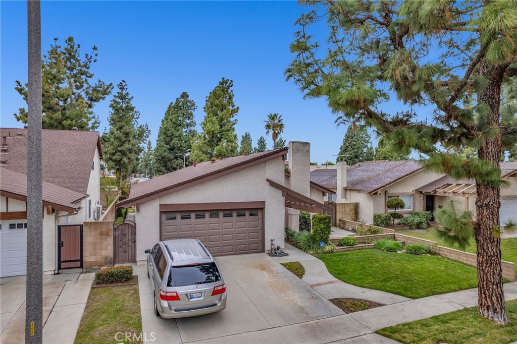 17111 Stowers Avenue