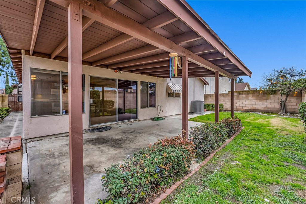 17111 Stowers Avenue