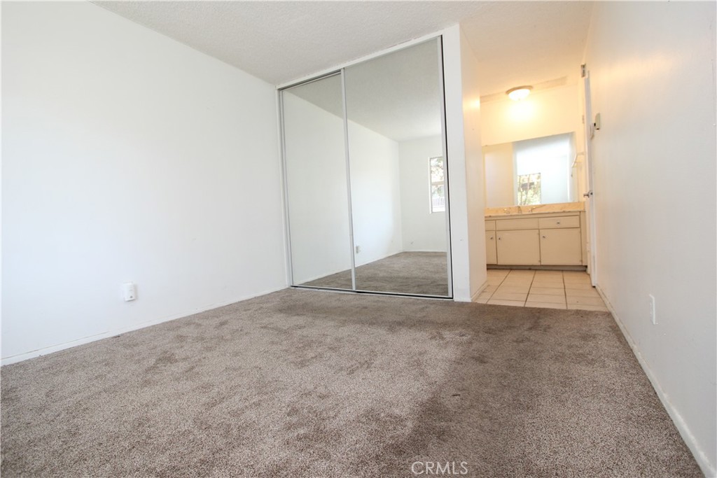555 S La Veta Park Circle 135