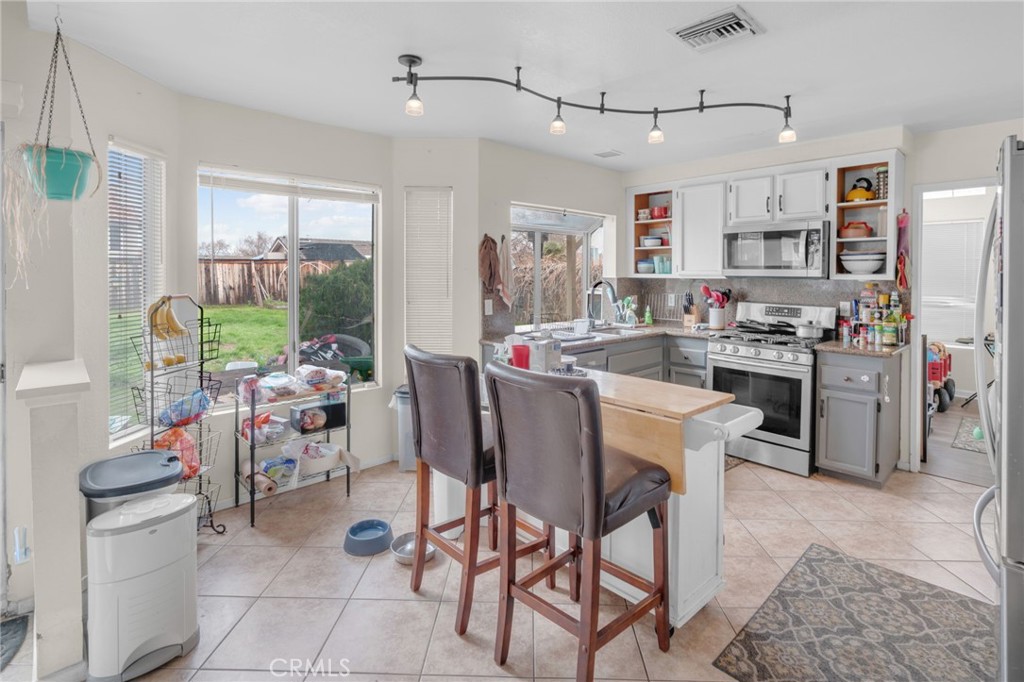 3445 Bromley Court