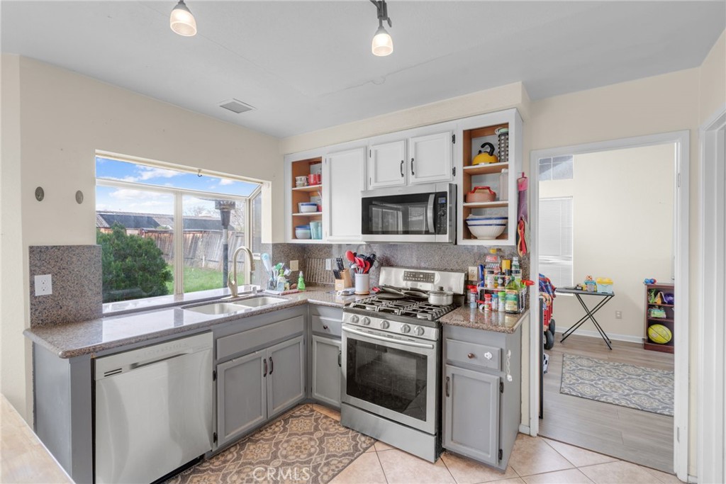 3445 Bromley Court