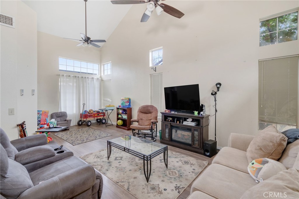 3445 Bromley Court
