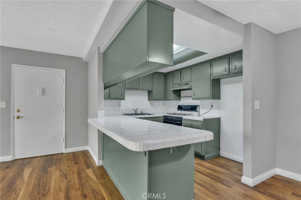 3050 S Bristol Street 2E