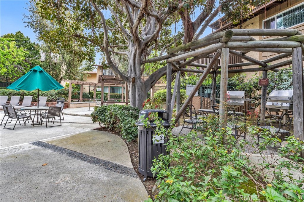 3050 S Bristol Street 2E