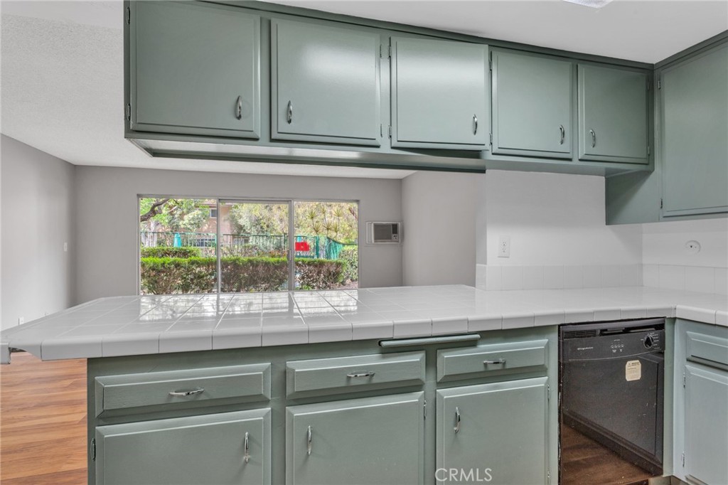 3050 S Bristol Street 2E