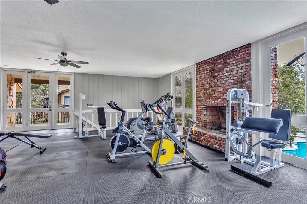 3050 S Bristol Street 2E