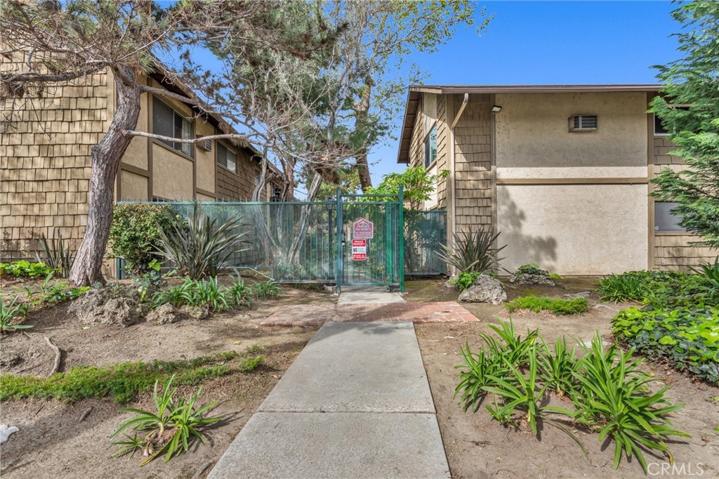 3050 S Bristol Street 2E