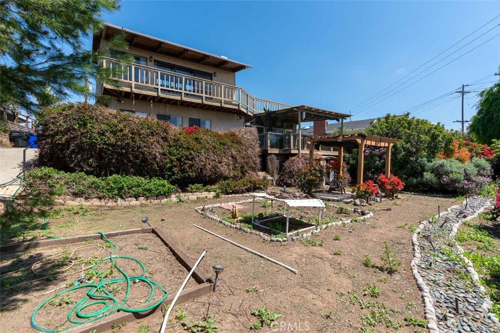 6326 Clara Lee Avenue