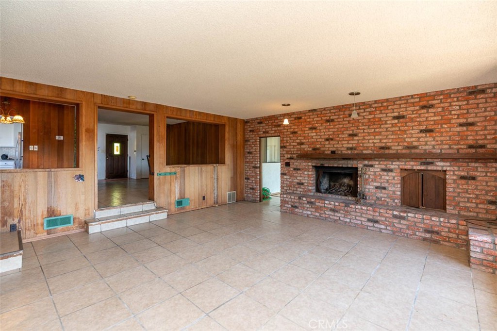 6326 Clara Lee Avenue