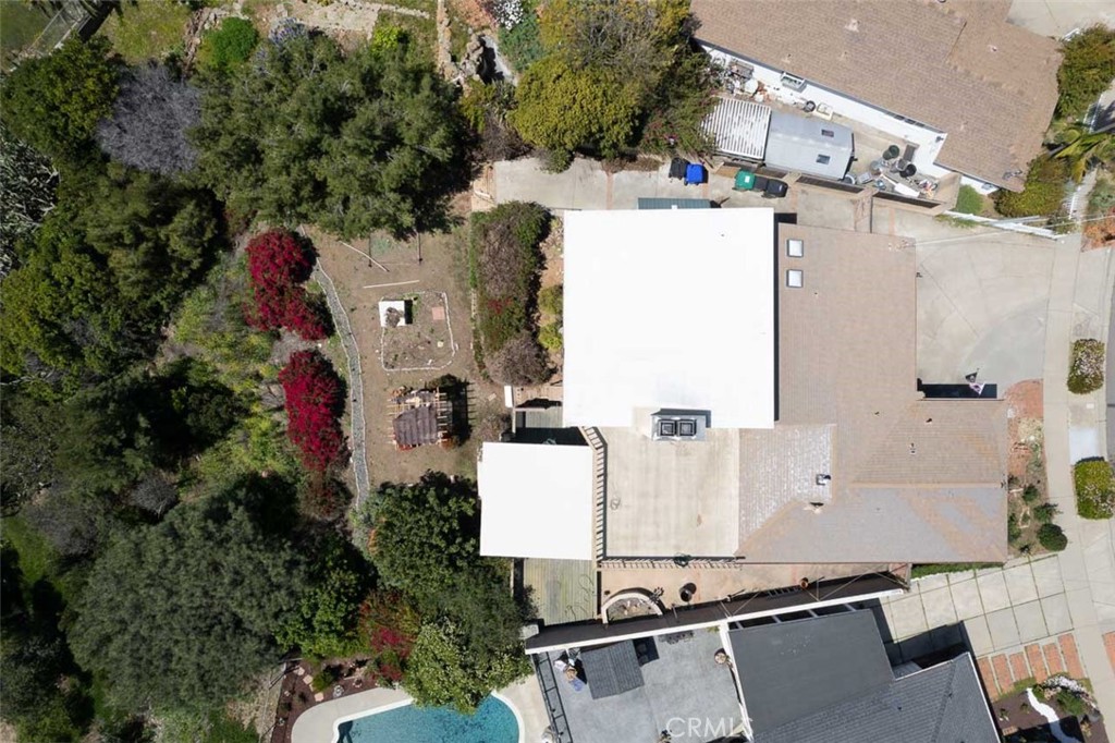 6326 Clara Lee Avenue