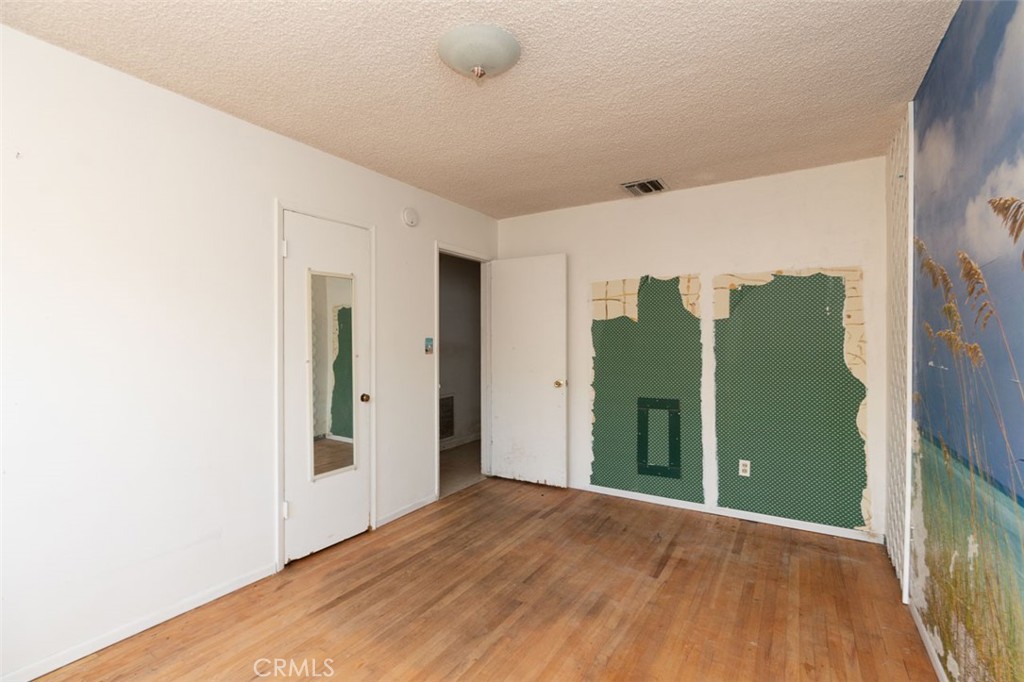 6326 Clara Lee Avenue