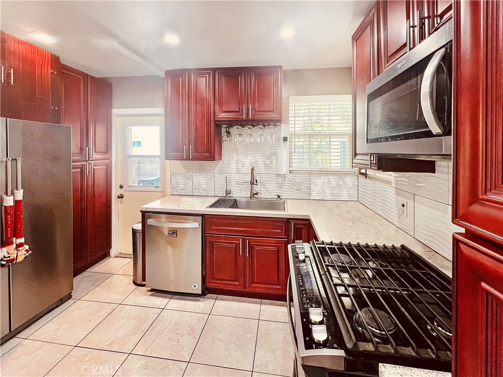 5822 Allington Street