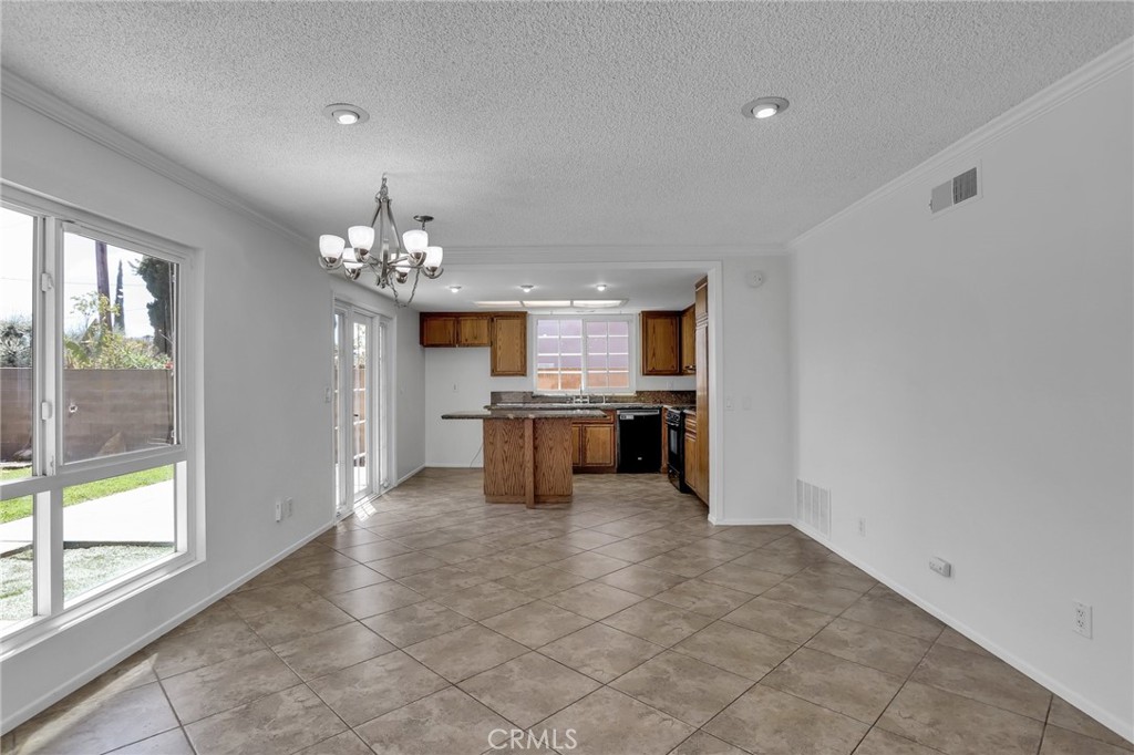 18000 Harvest Avenue