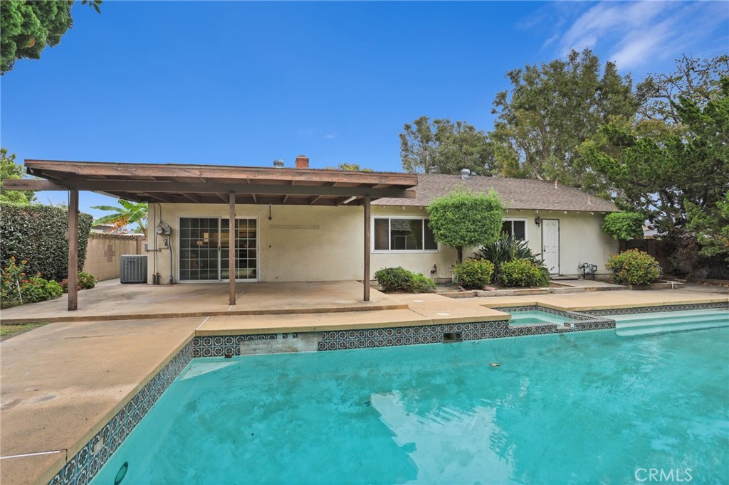 507 N Carousel Place