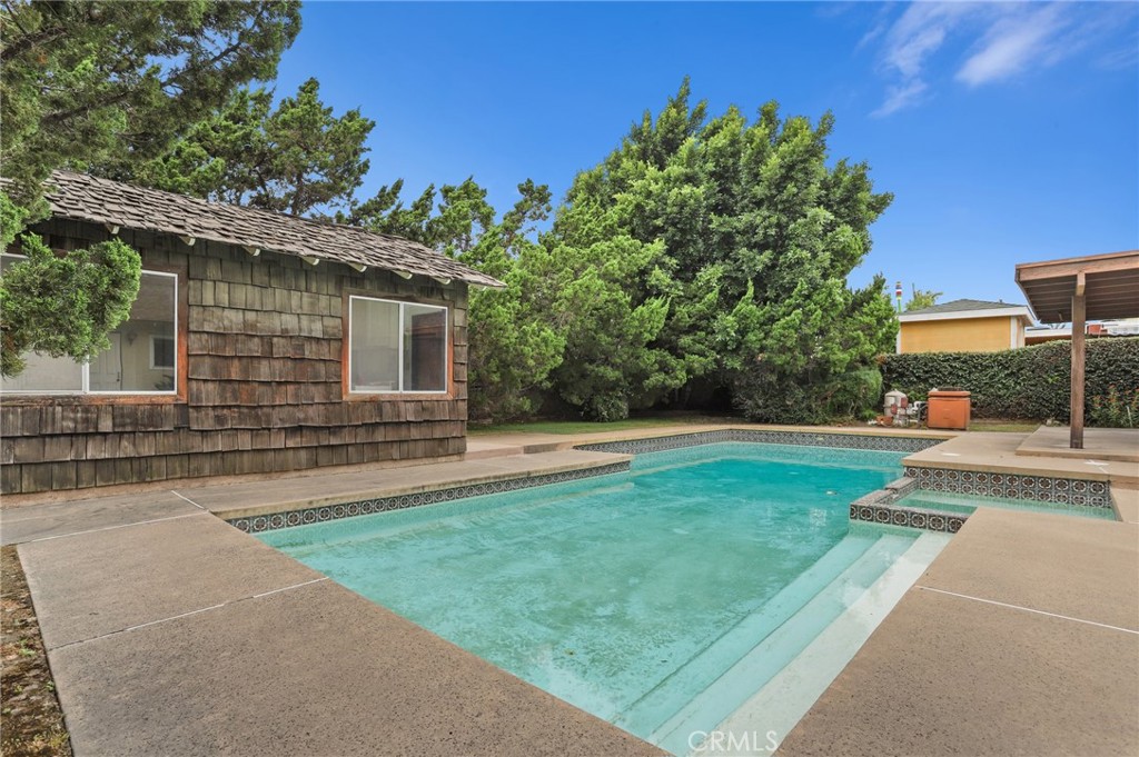 507 N Carousel Place