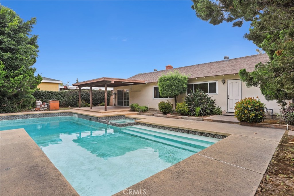 507 N Carousel Place