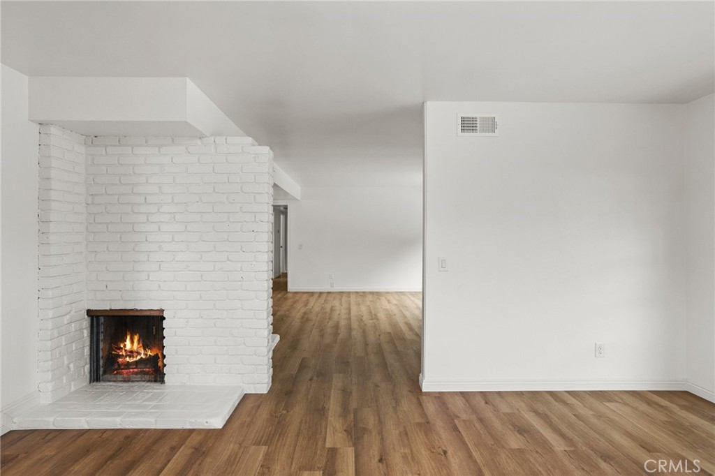 507 N Carousel Place