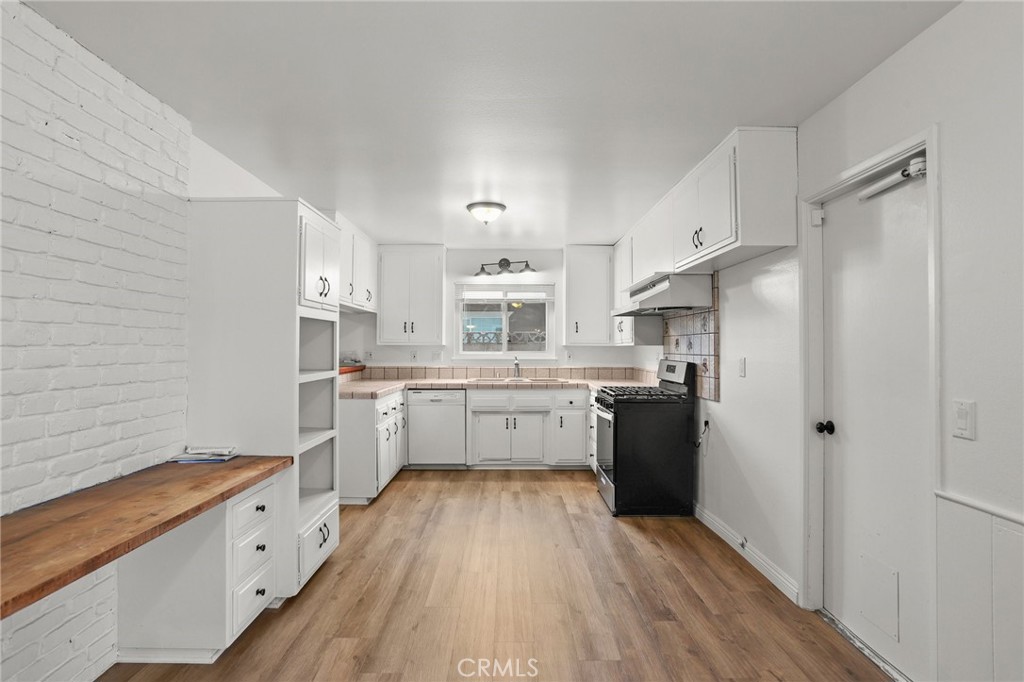 507 N Carousel Place