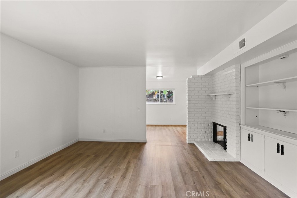 507 N Carousel Place